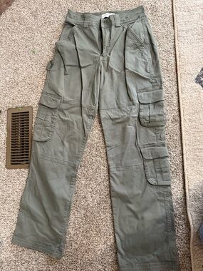 Abercrombie & Fitch Olive Green Cargo Pants